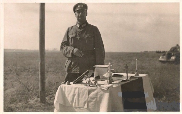 WW2 German Field Altar